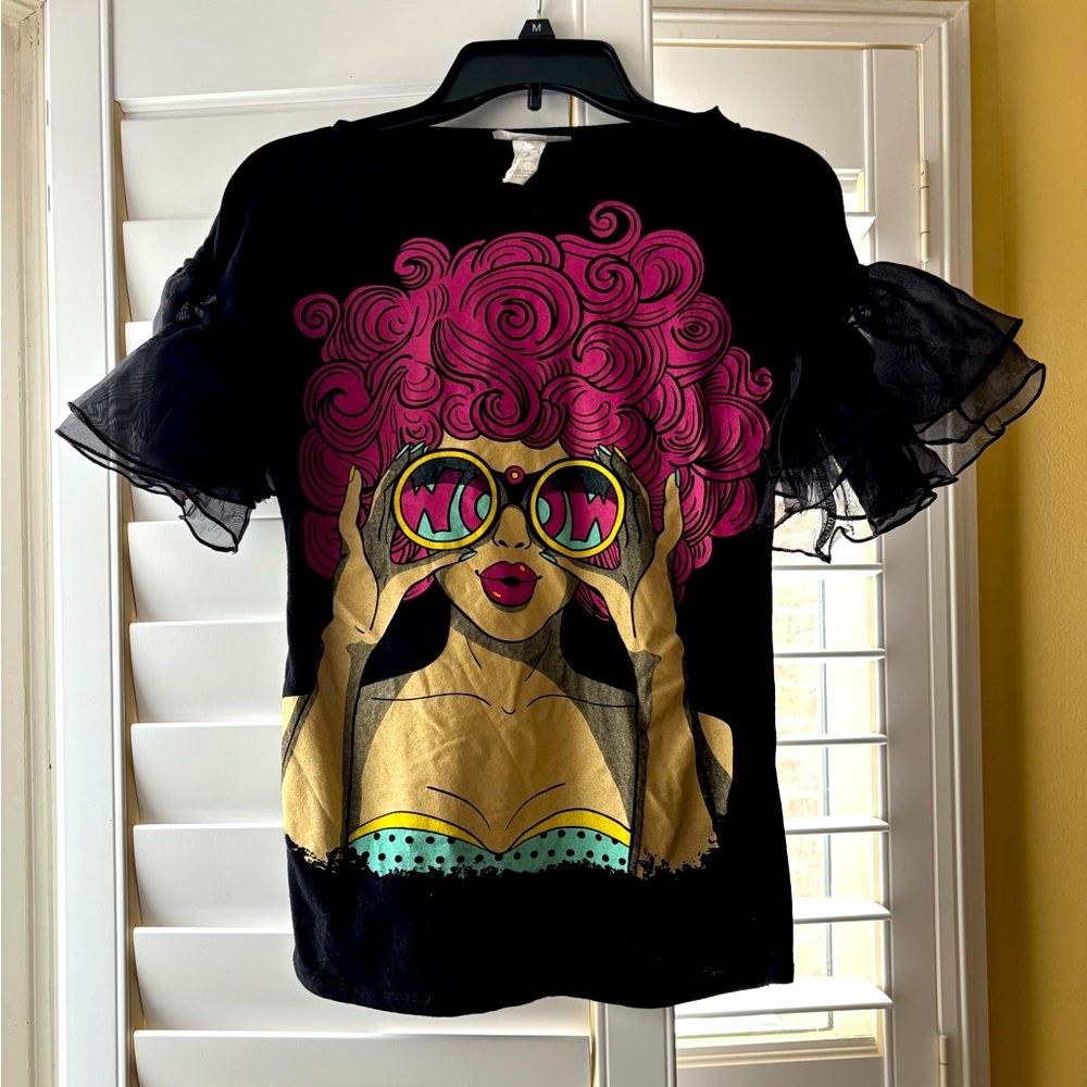 Jasmine Sportswear based in LA t-shirt with organza puff sleeves